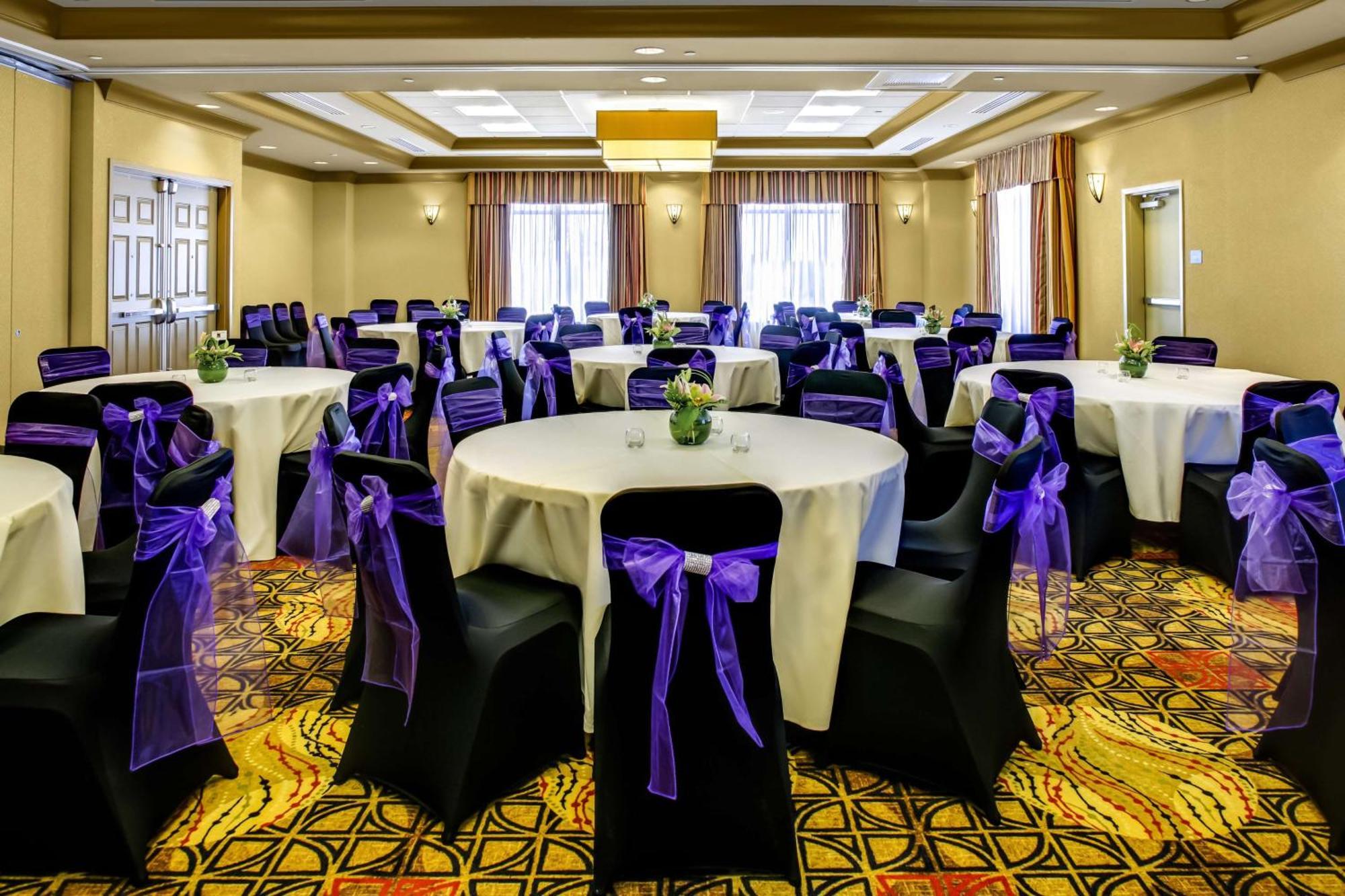 Hilton Garden Inn Pittsburgh/Cranberry Cranberry Township Exterior photo