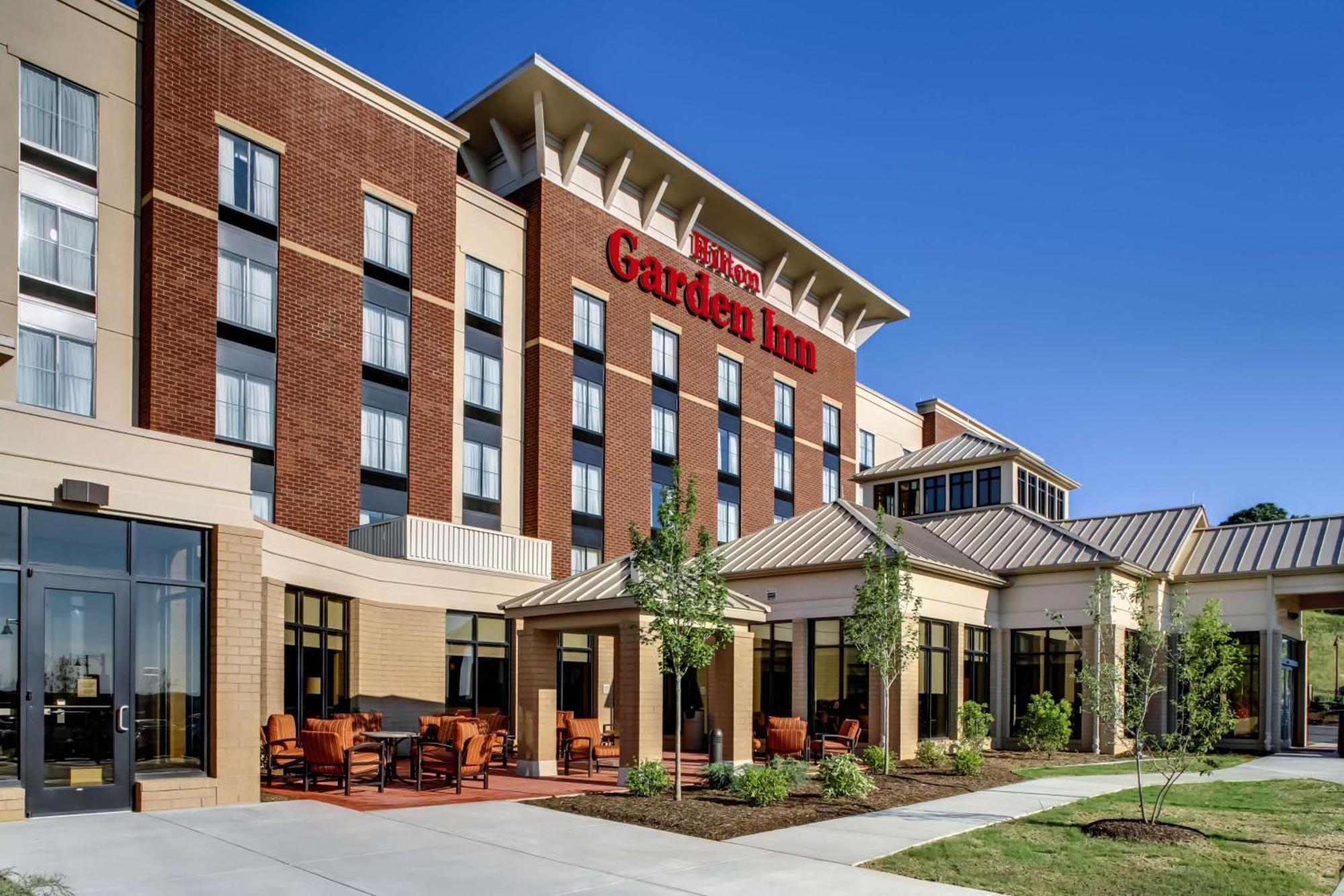 Hilton Garden Inn Pittsburgh/Cranberry Cranberry Township Exterior photo